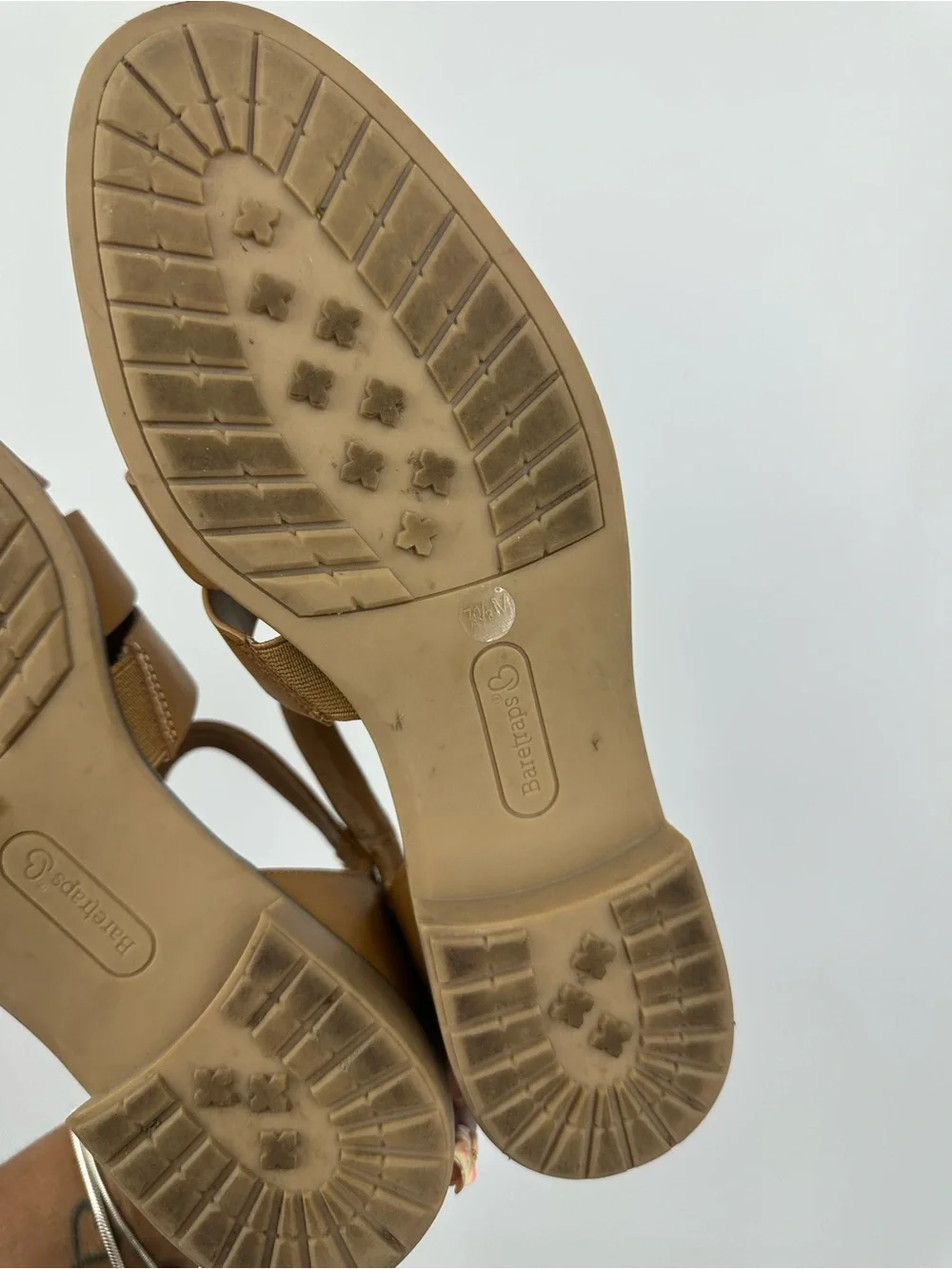 Baretraps Tan Boho Fisherman Gladiator Sandals Size Women's 7.5
